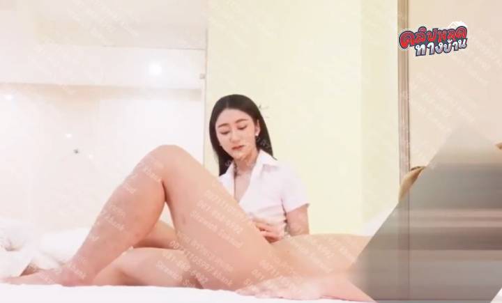 คลิปโป๊นักศึกษา มาถึงไม่พูกเยอะ ขึ้นขย่มควยคาชุดนักศึกษา โยกหีบดใส่ควยเย็ดมันส์เสียวจัด
